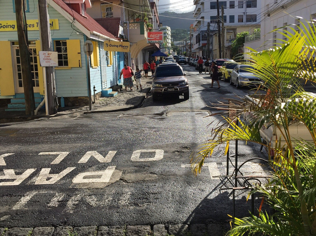 Sutton Place Hotel主图