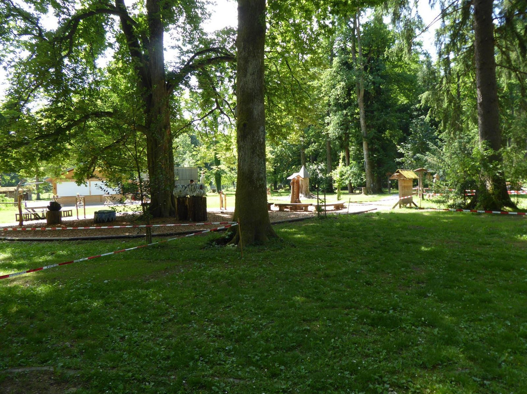 Gruenwald旅游景点-Walderlebniszentrum