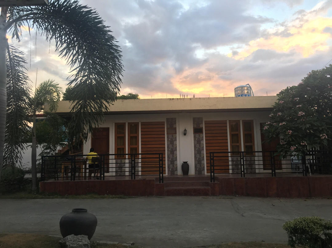 Baywalk Garden Pension House主图