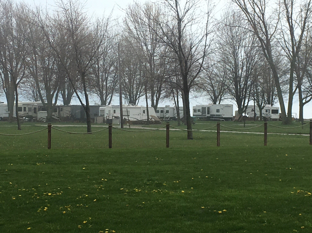 Lakeside Village Motel and Campground