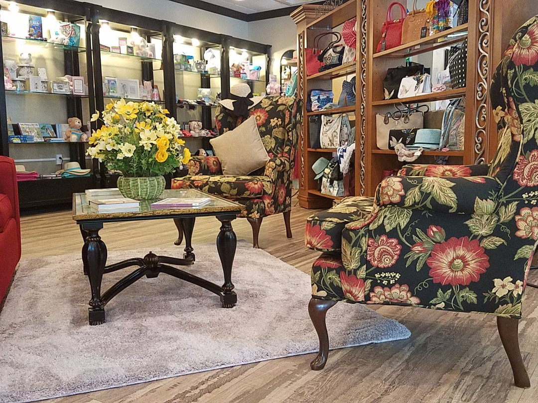 The Mole Hole-威廉斯堡必去景点