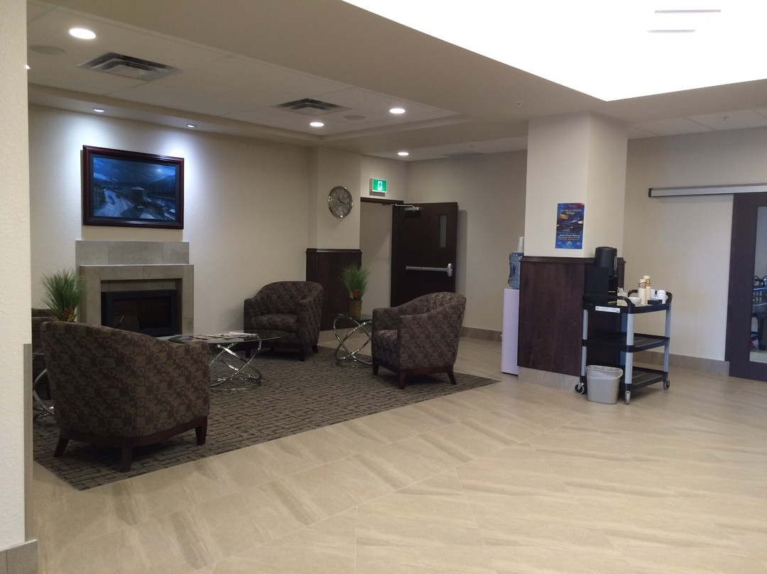 Prairie Moon Inn & Suites Macklin主图