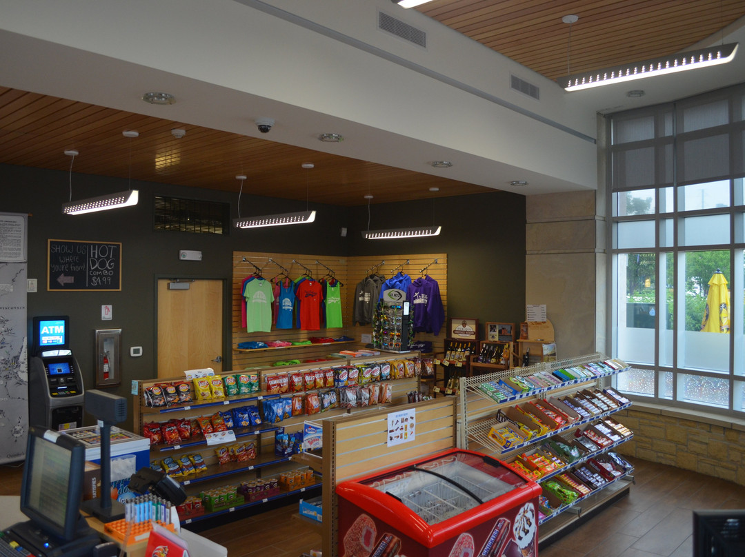 Port of Dubuque Marina-迪比克必去景点