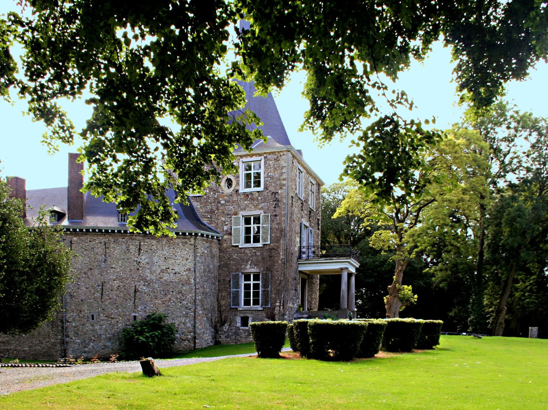 Château de Waroux景点图片