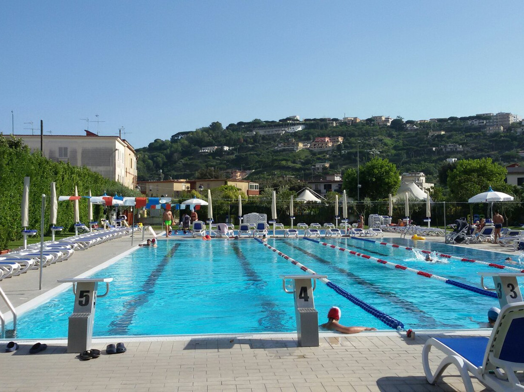 Le foglie d'Argento Piscine景点图片