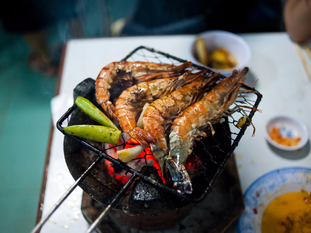 芽庄餐馆和美食-Lac Canh Restaurant