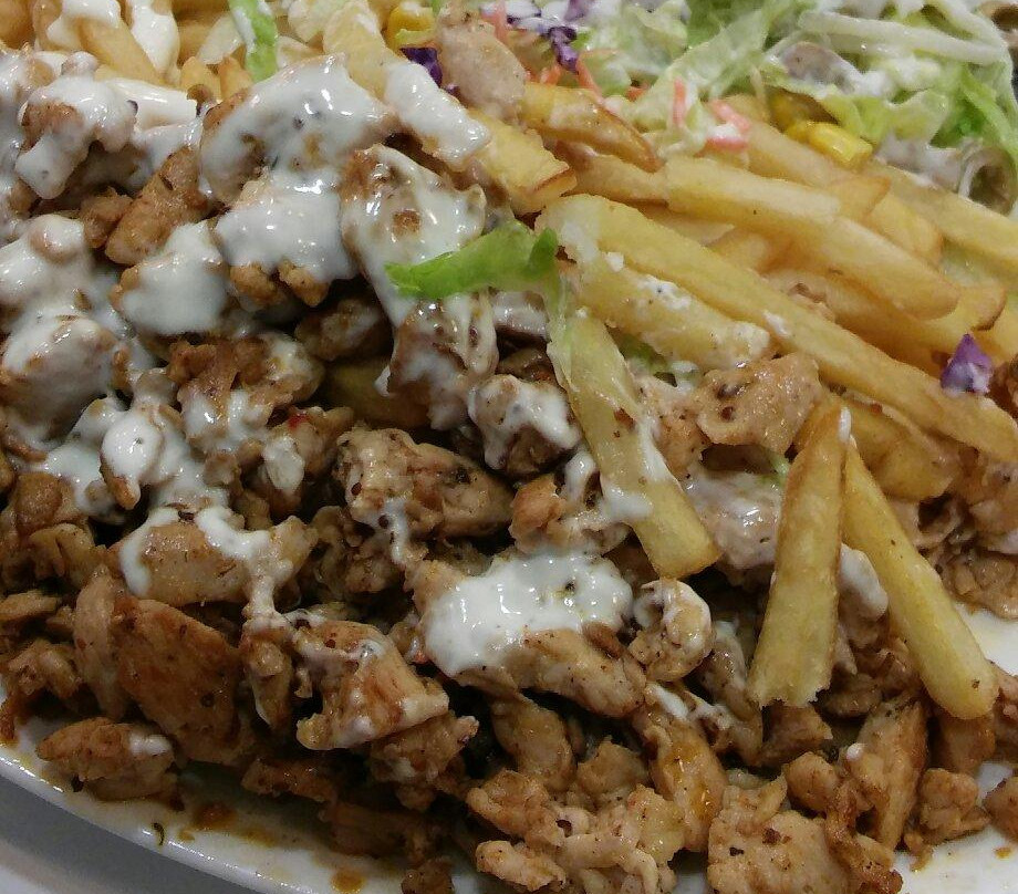 瓦皮餐馆和美食-ChicKebab
