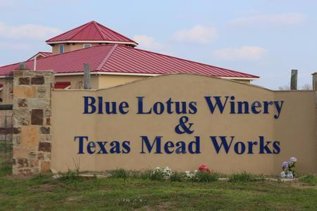 Blue Lotus Winery-塞金必去景点