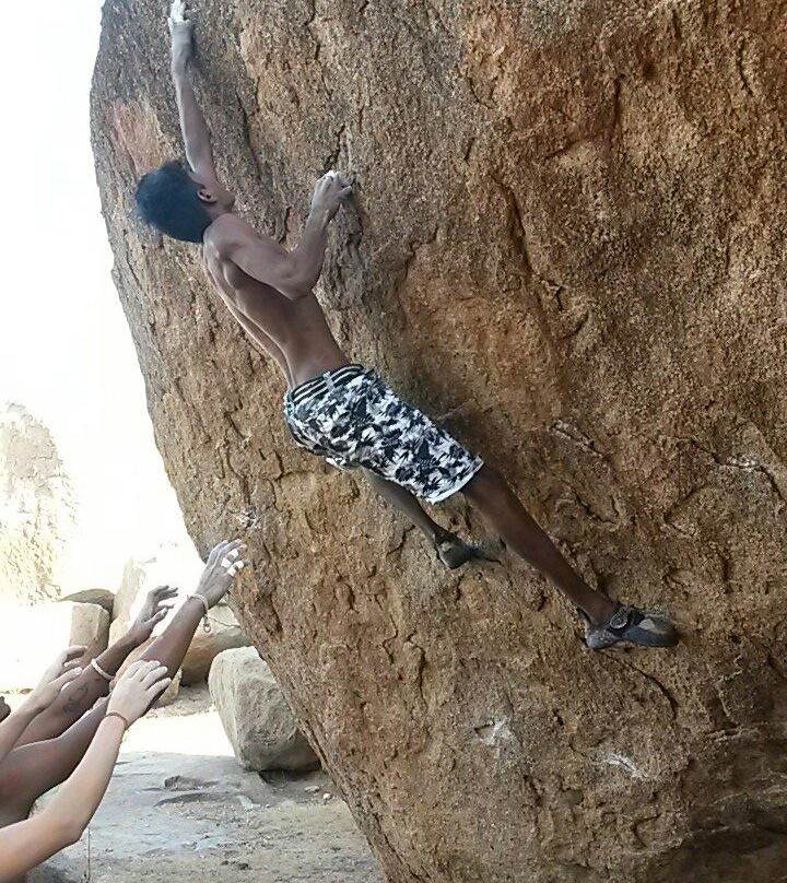 Tom and Jerry Climbing Shop-亨比必去景点