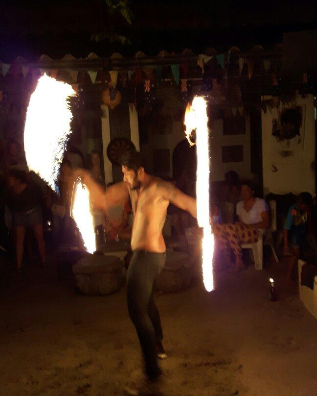 75 Stang Art Studio and Reggae Bar-卡伦必去景点