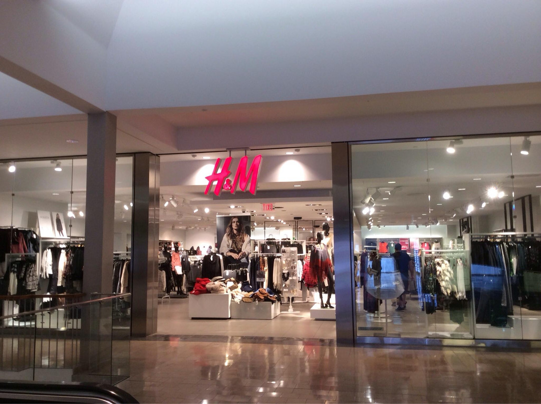 Willowbrook Mall景点图片