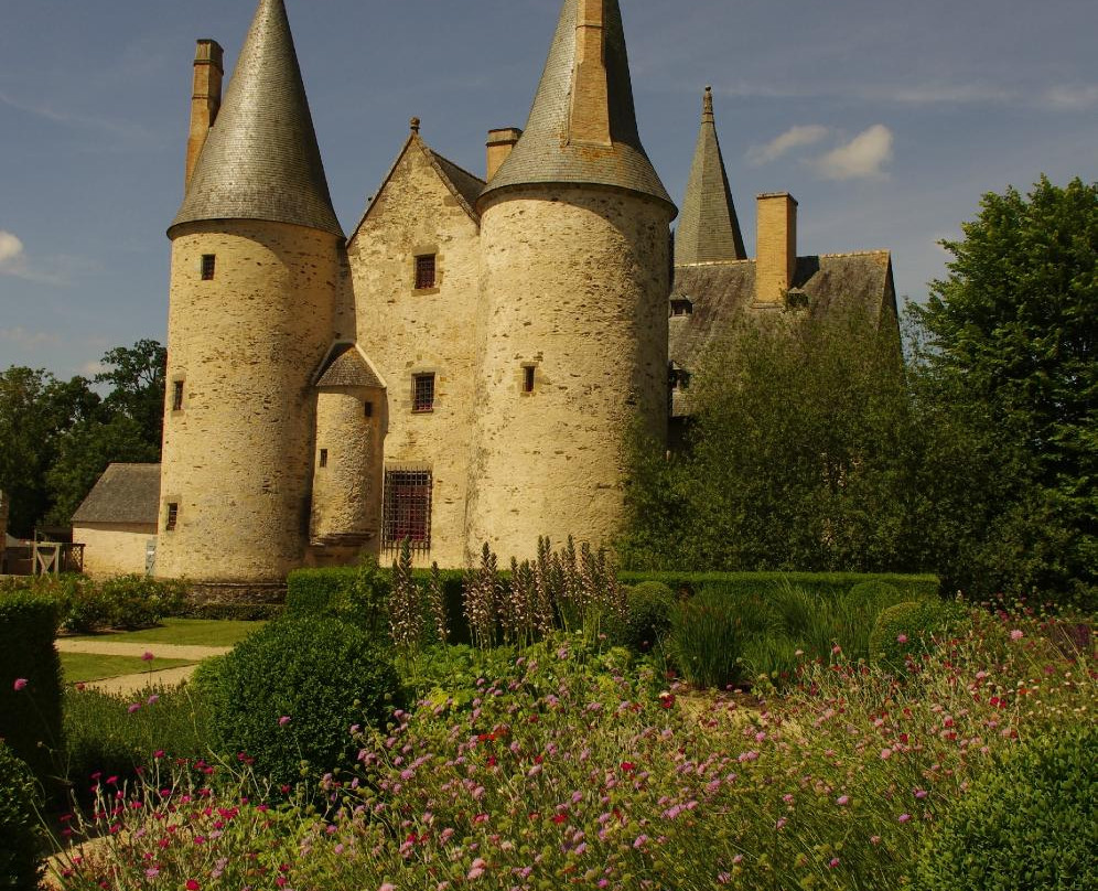 Le Bois Orcan-Noyal-sur-Vilaine必去景点