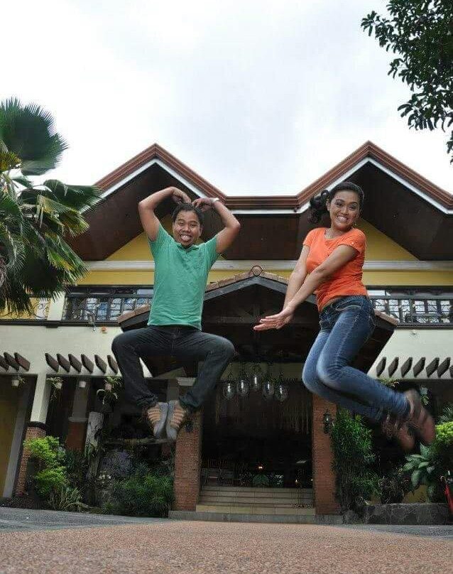 Villa Ronar Garden Resort & Hotel