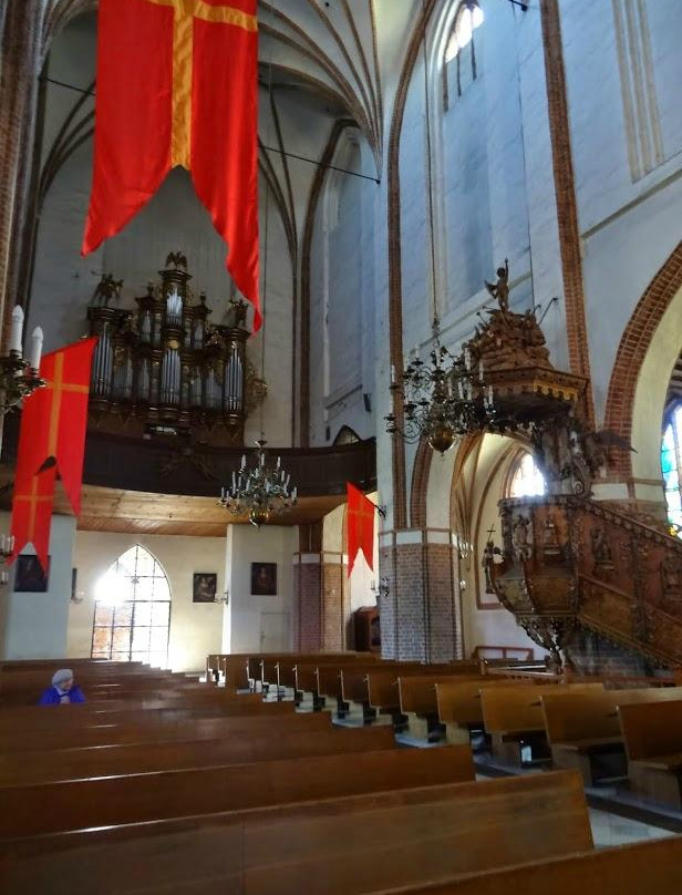 St Mary Church景点图片