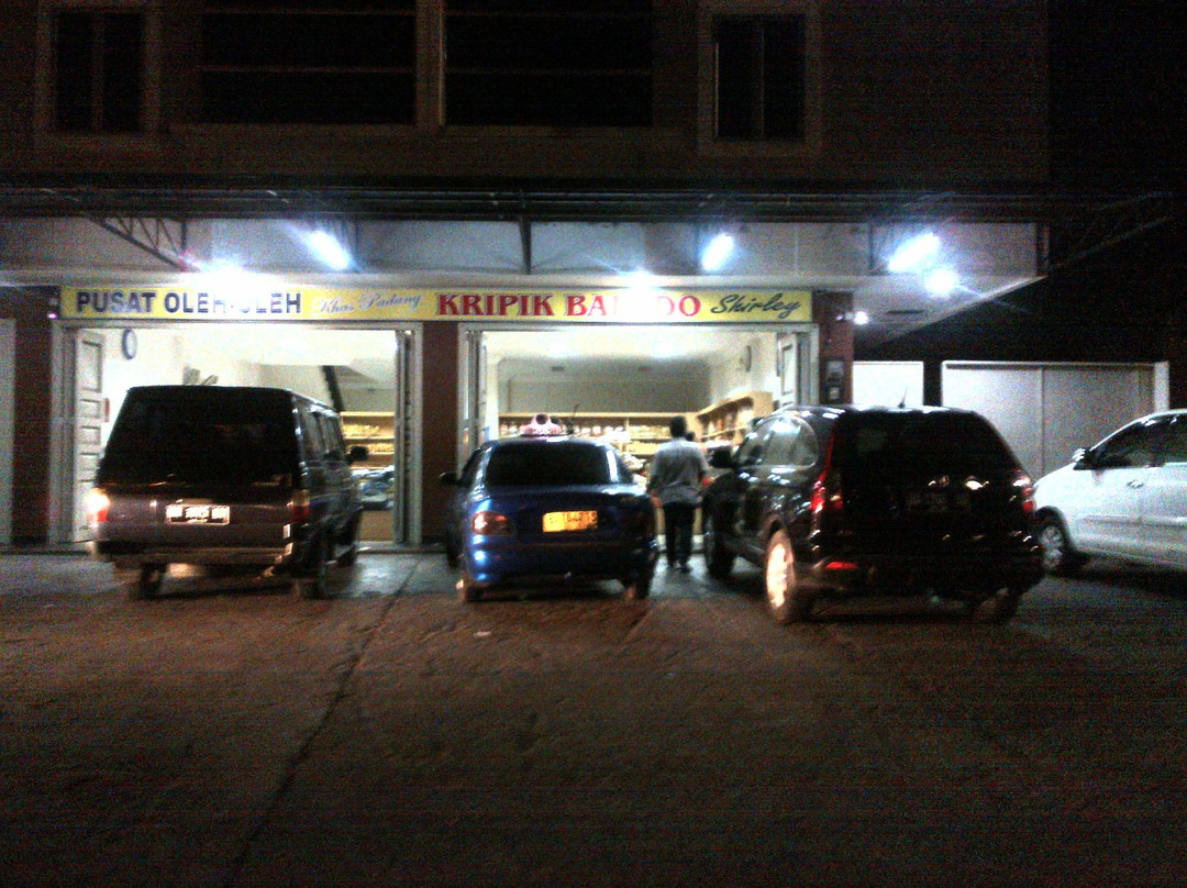 Kripik Balado Shirley-巴东必去景点