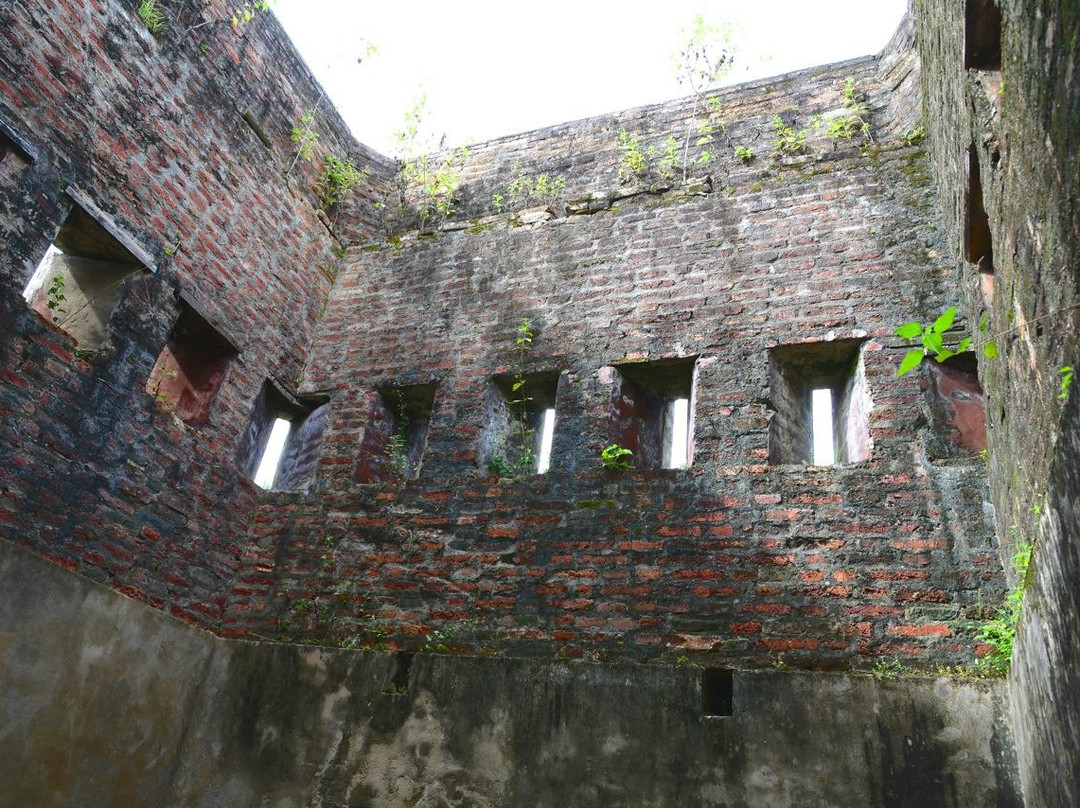 Khuk Khi Kai (Shaped Prison)-廉信必去景点