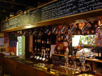 The Tynte Arms Inn-浴室