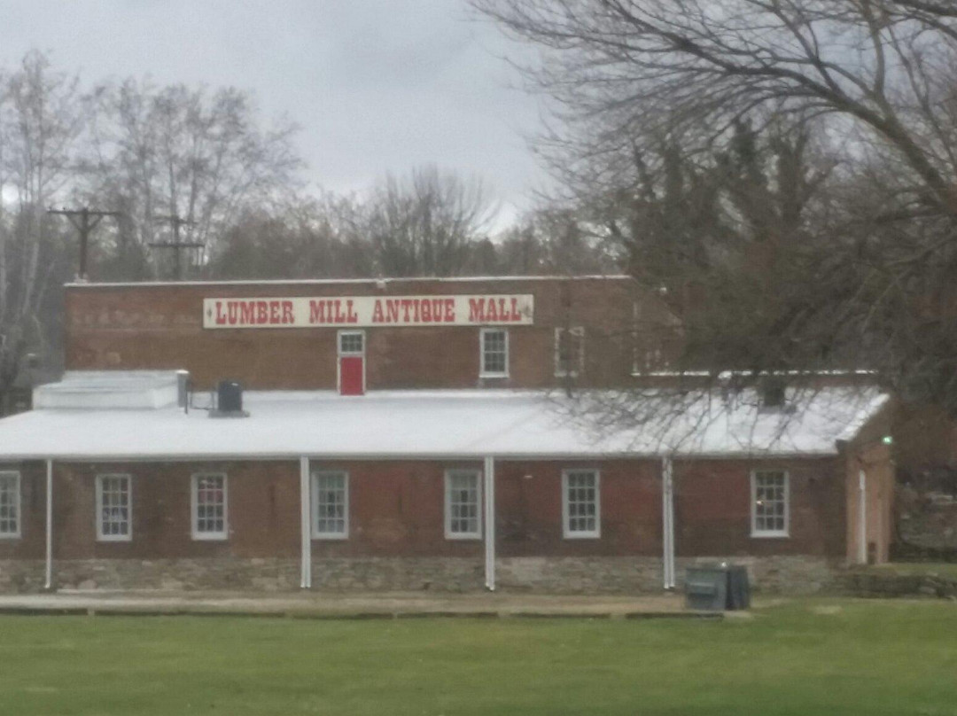 Lumber Mill Antique Mall-麦迪逊必去景点