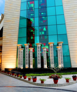 Radisson Hotel Gurugram Sohna Road City Center酒店图片