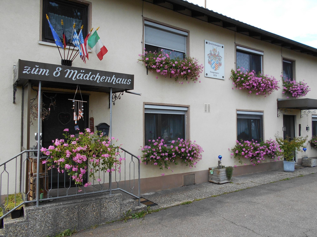 Bubesheim酒店住宿-Zum 8 Mäedchenhaus