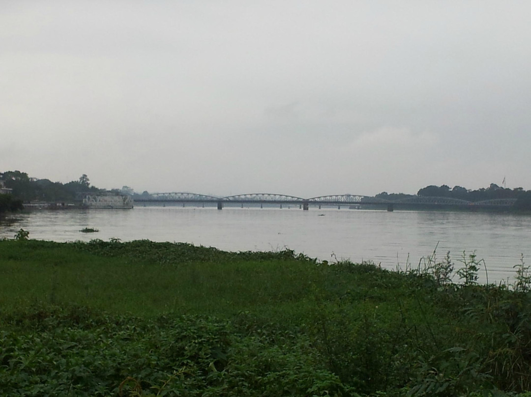 Truong Tien Bridge-顺化必去景点