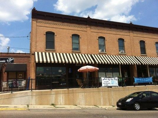 Williams Bay餐馆和美食-Green Grocer