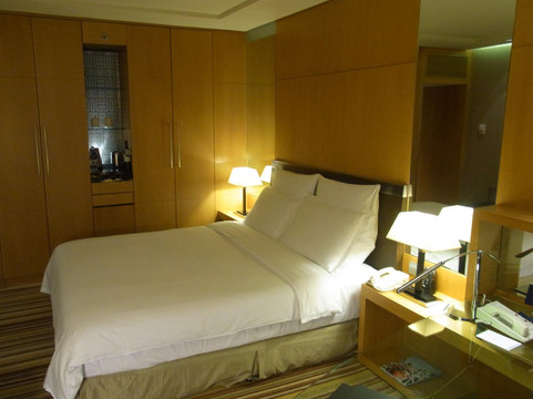 北京希尔顿酒店主图