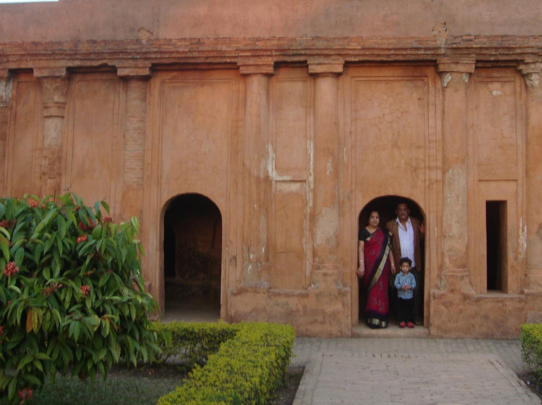 Kareng Ghar & Talatal Ghar景点图片