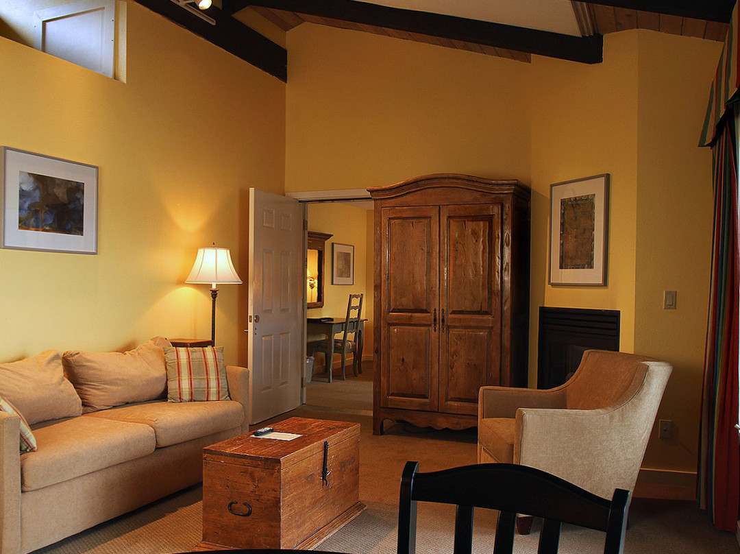 Orcas Suites at Rosario主图