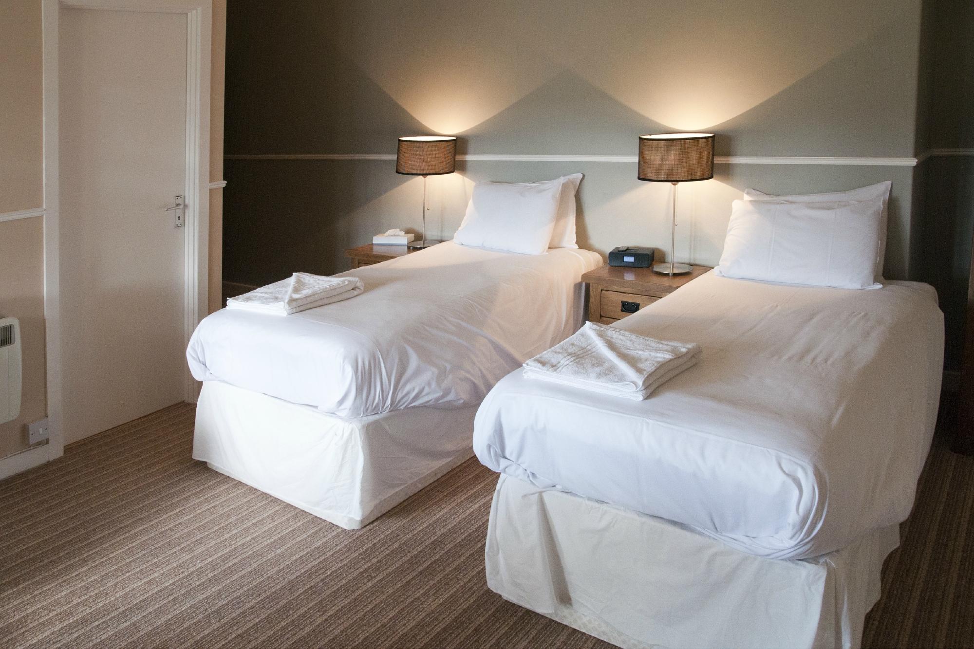 Holnicote House-官方