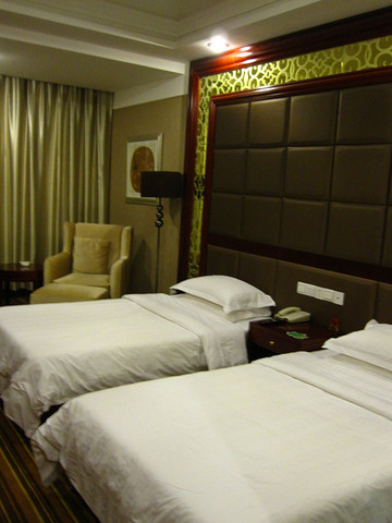 泰山小天庭酒店主图