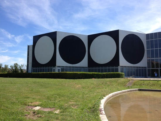 Fondation Vasarely-普罗旺斯必去景点