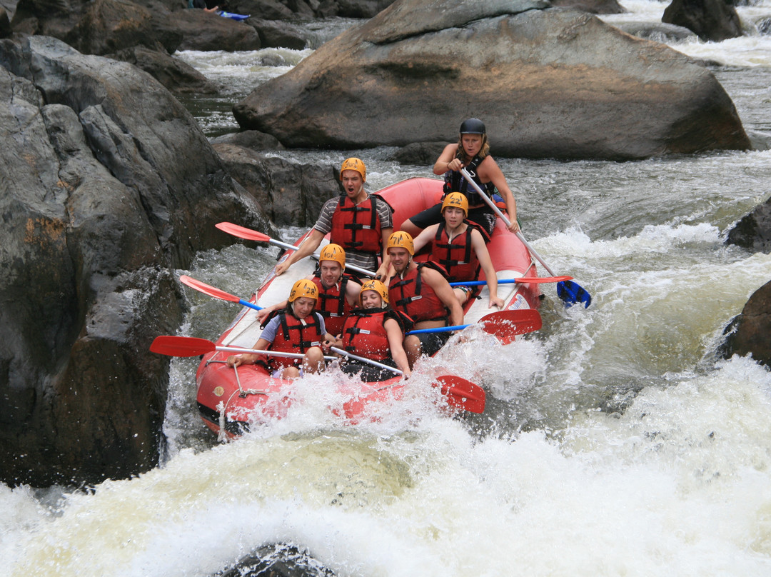 Foaming Fury-凯恩斯必去景点