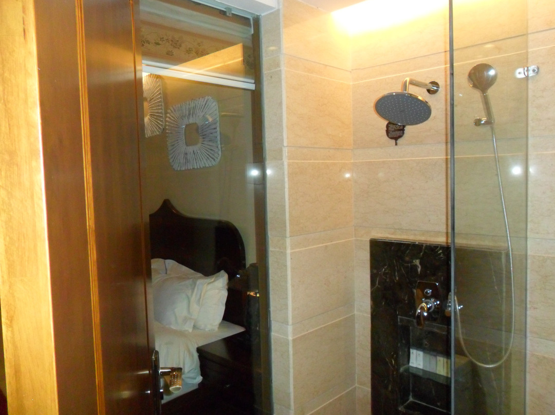 景兰大酒店主图