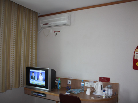 青岛雅悦酒店台东店主图