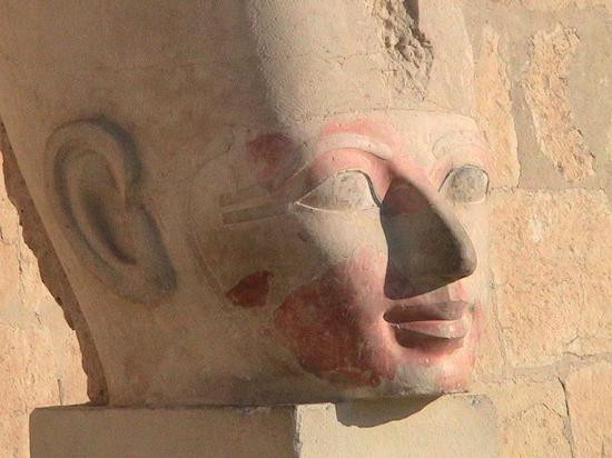 巴哈瑞哈特谢普苏特神殿-卢克索必去景点