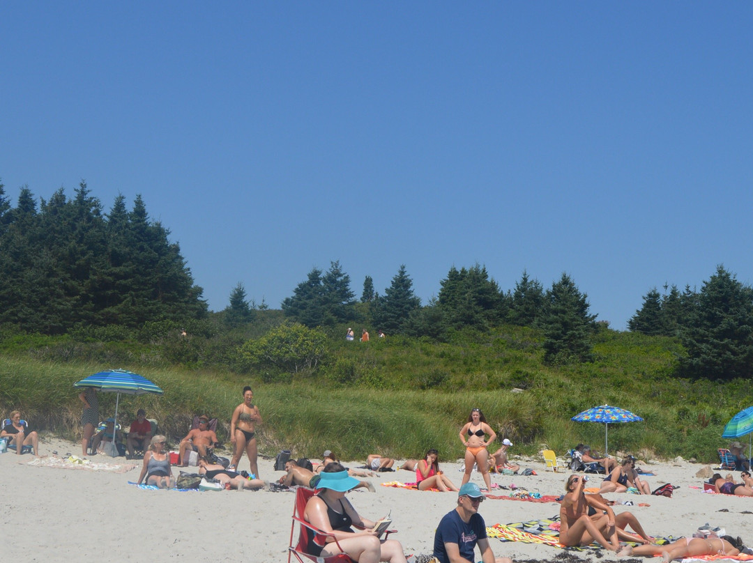 Crystal Crescent Beach Provincial Park-Sambro必去景点