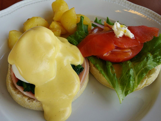 ロイヤルホスト甚目寺店