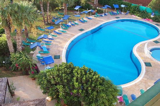 Deryneia酒店住宿-Paschalia Hotel