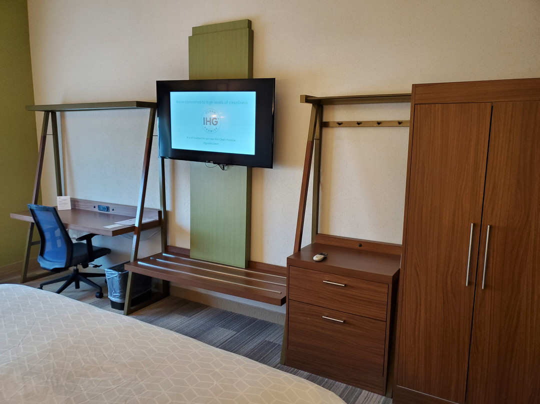 Holiday Inn Express & Suites Salem By IHG主图