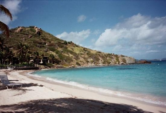 Deadman's Beach-Peter Island必去景点