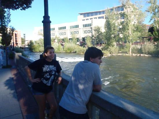 Truckee River Walk景点图片