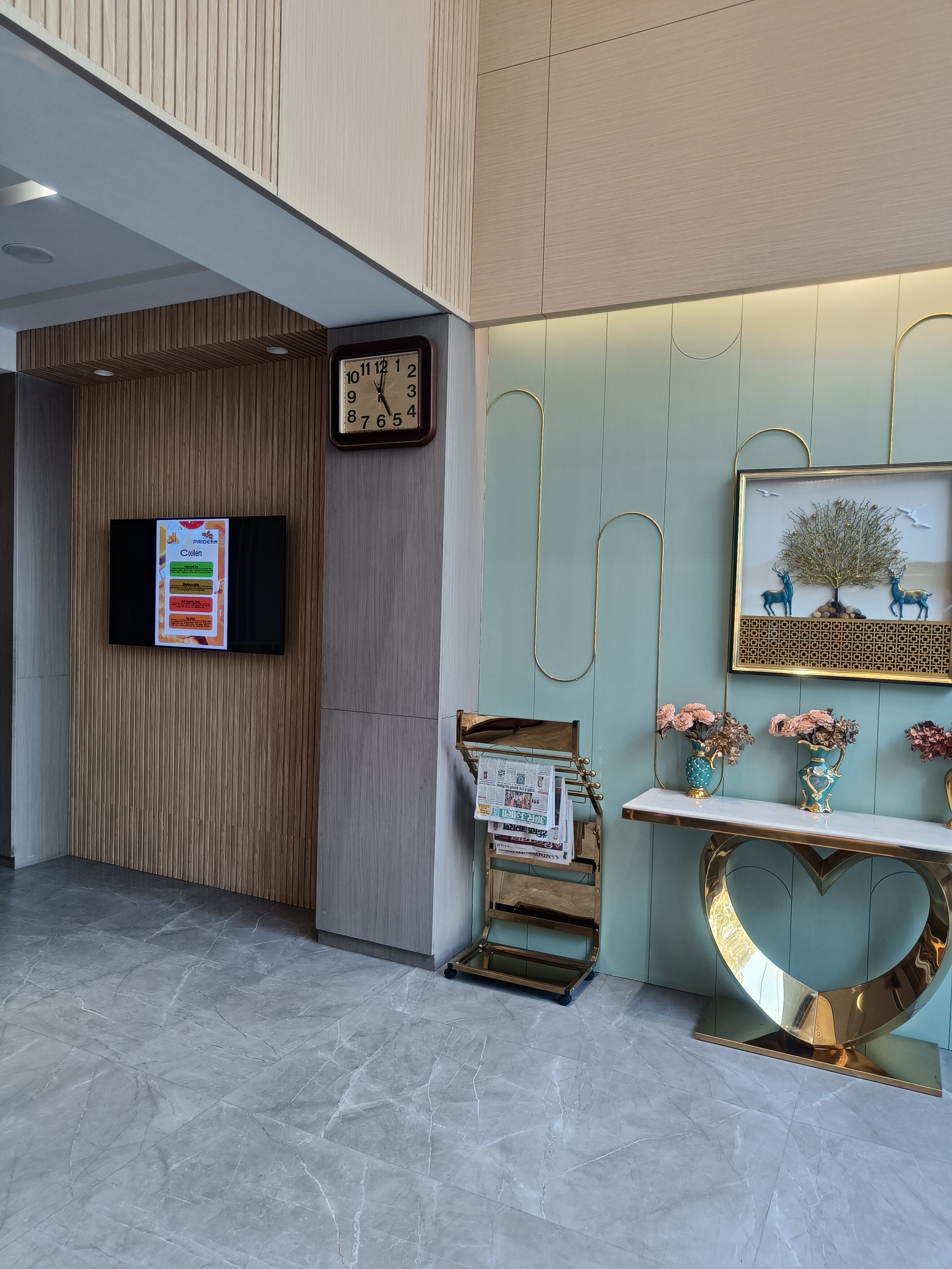 Pride Biznotel Haldwani-官方