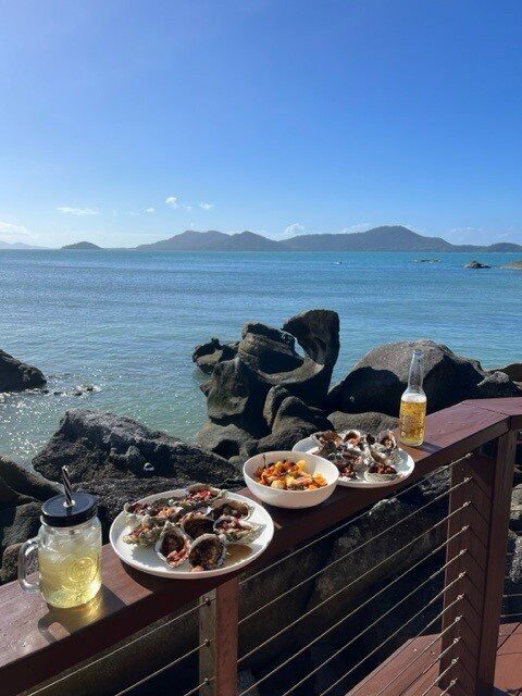 东班达拉岛度假村主图