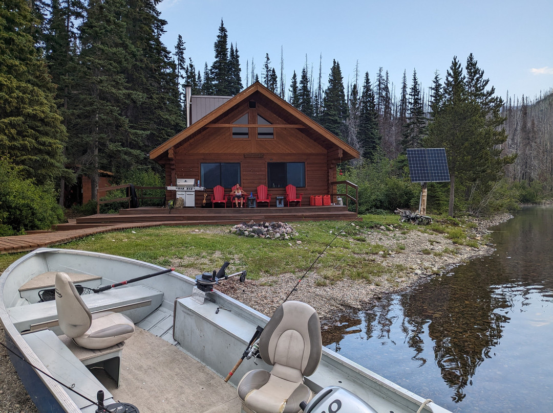 Lakes District Air & Fishing-Burns Lake必去景点