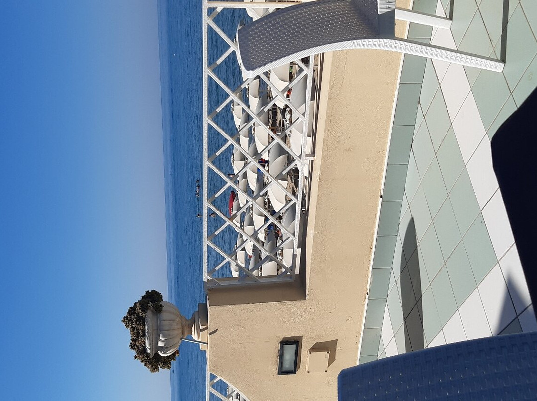 La Playa Grand Hotel主图