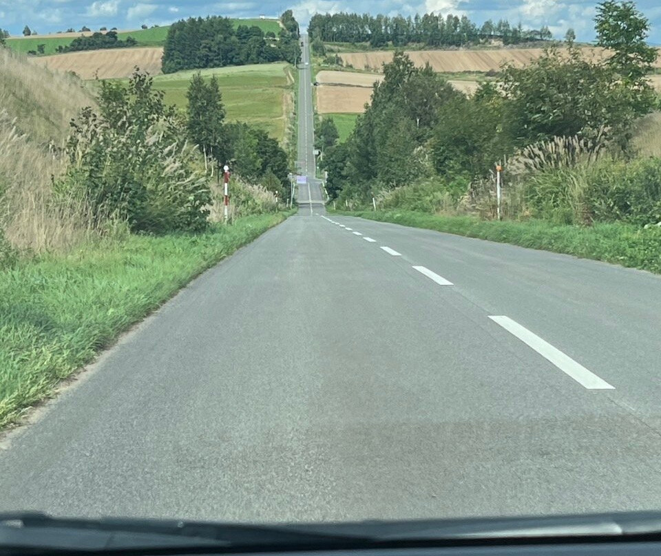 Roller Coaster Road-上富良野町必去景点