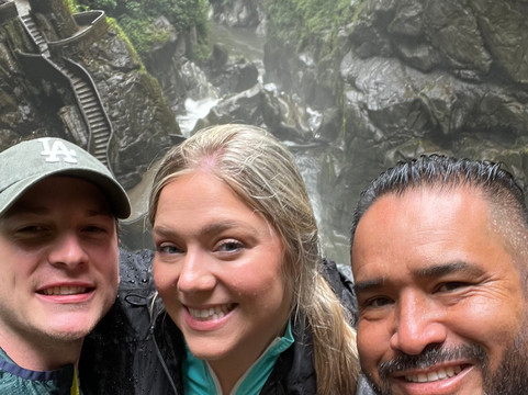 Vermilion Routes-基多必去景点