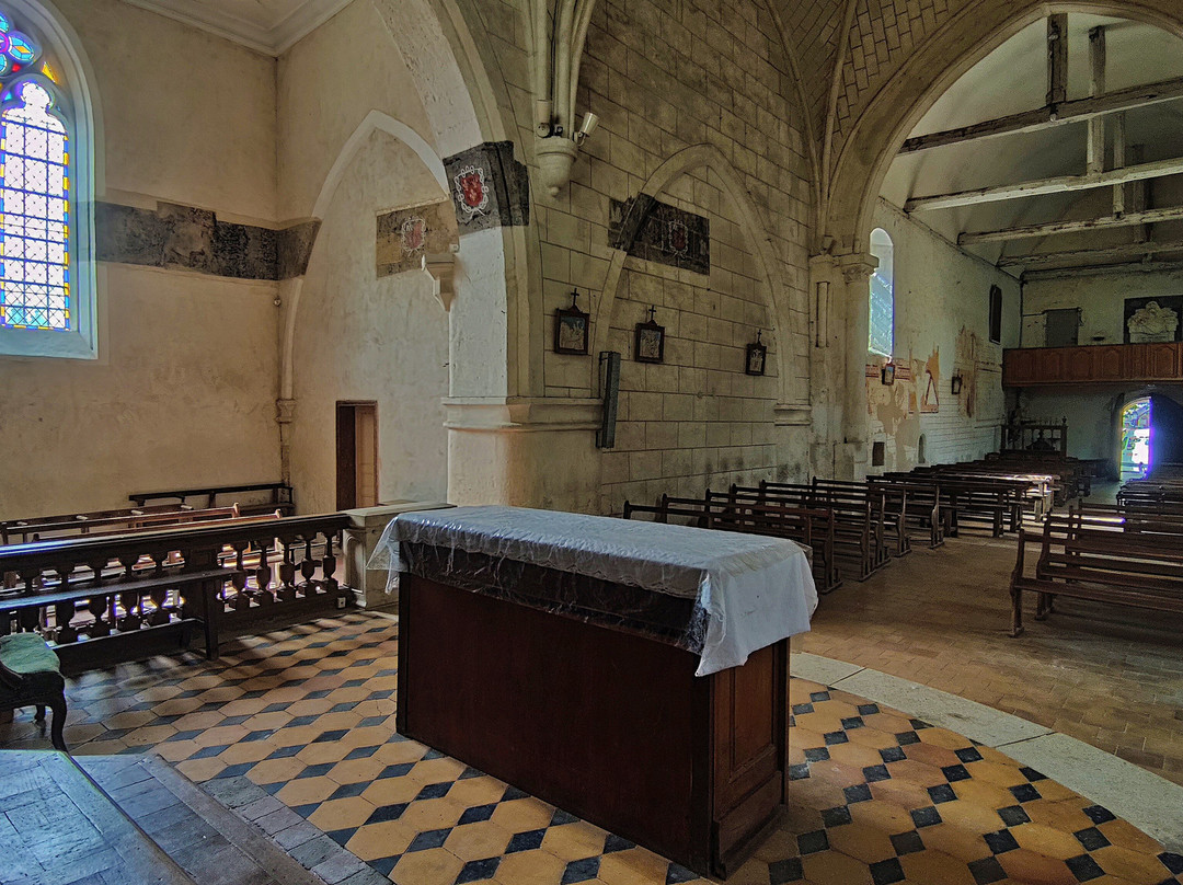 Eglise Saint Martin-Saint-Martin-des-Bois必去景点