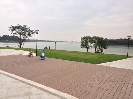 峨秀湖-峨眉山市必去景点